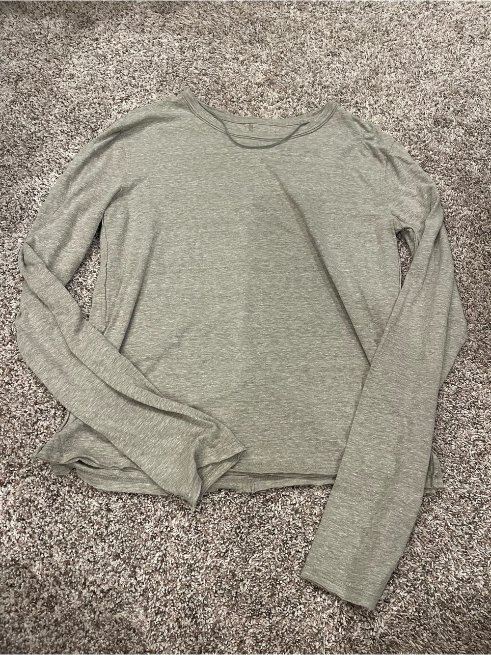 We The Free Grey Longsleeve Top Size Medium